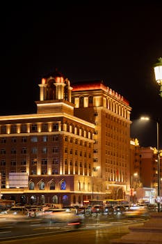  企业家精神引领，青春经济迈向高质量发展之路。 新闻