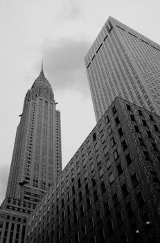 摩根均衡成长基金即将面世;李博以GARP策略捕捉成长价值;2026年A股机遇值得期待。 股票财经