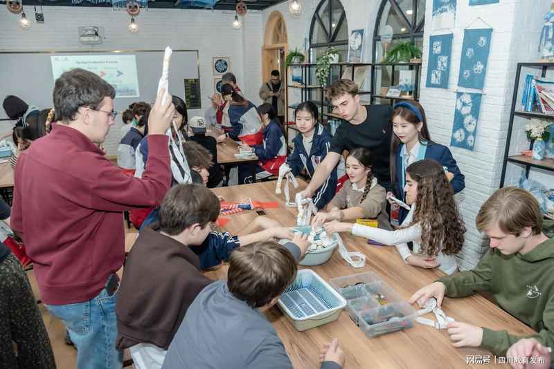  当迈阿密的少年遇见成都的扎染：一场跨越太平洋的温柔相遇 教育招生