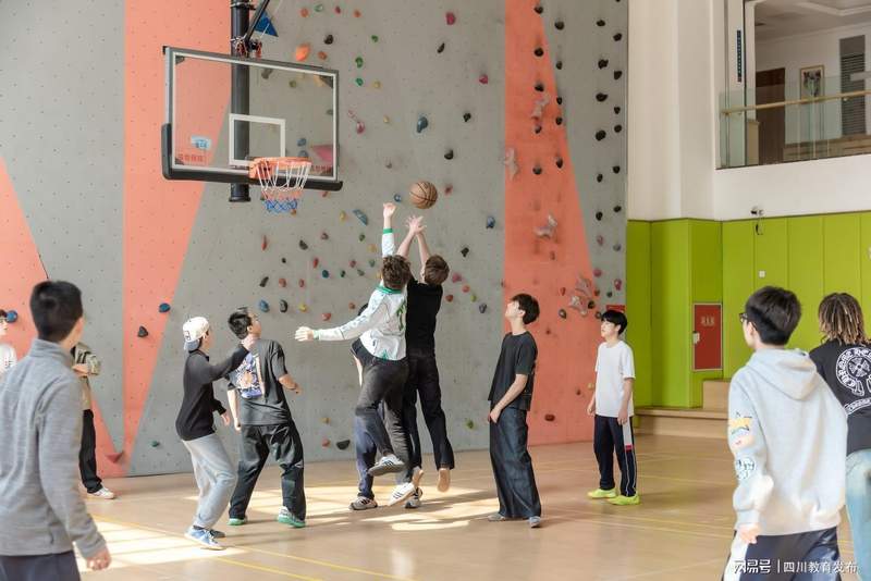  当迈阿密的少年遇见成都的扎染：一场跨越太平洋的温柔相遇 教育招生