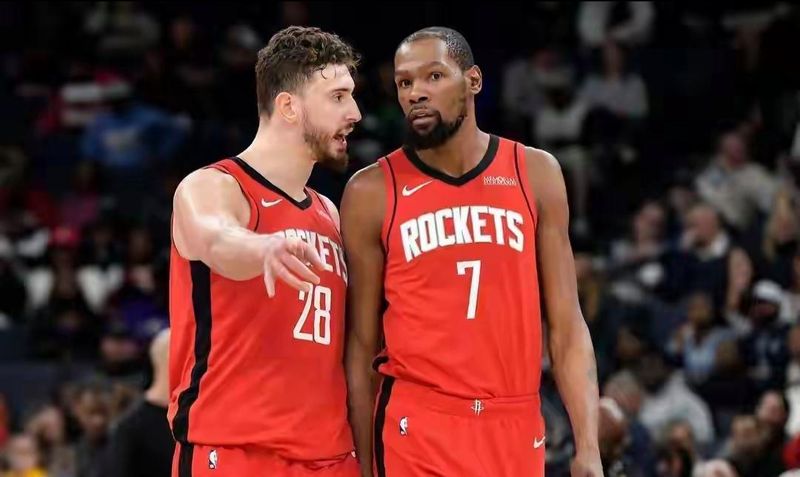 【战术复盘】火箭破敌113-102：杜兰特的杀手本能在关键时刻如何接管比赛