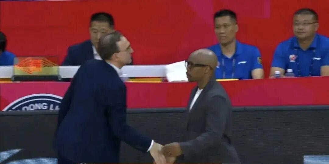  辽宁16分溃败：战术失效与体系崩塌的深层剖析 体育新闻