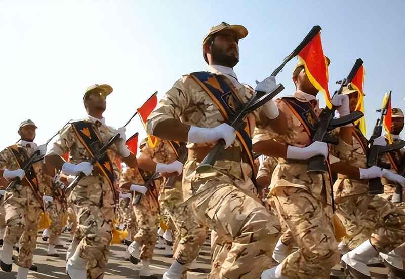  深度解析：波斯湾军事对峙背后的战略博弈与技术底牌 新闻