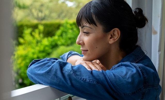 【深度解析】中年女性的情感克制艺术：为什么不联系才是最高级的在乎