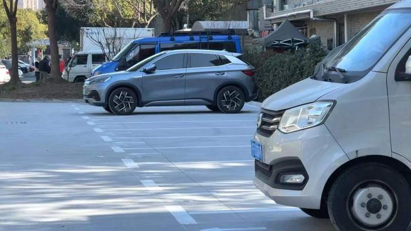 停车堵了五年终于通了:一位社区书记眼里的改变 新闻 停车堵了五年终于通了:一位社区书记眼里的改变 新闻